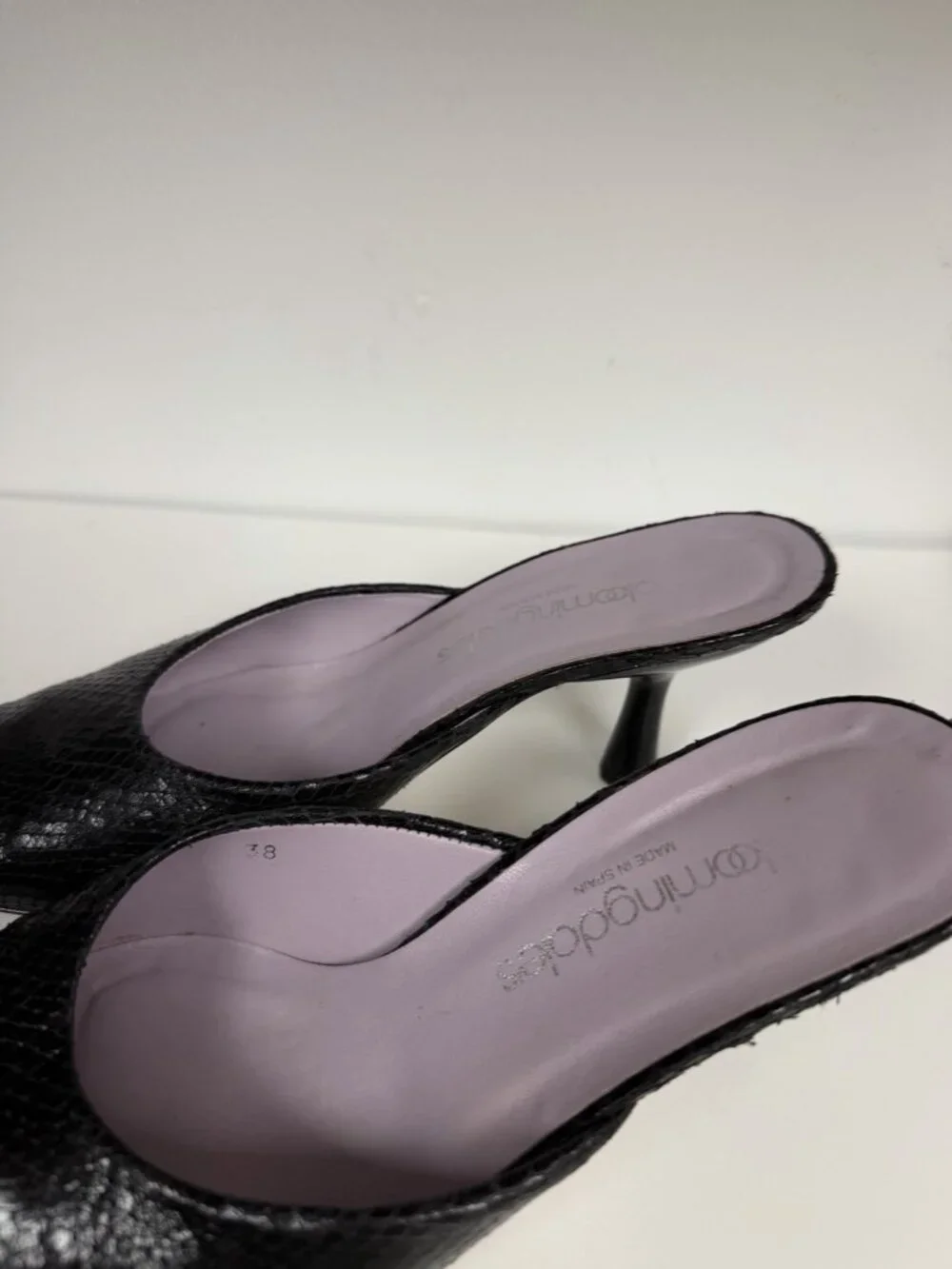 Bloomingdale's Vtg Y2K Kitten Heel Mules Black Leather Pointed Toe Whimsy Goth - Picture 3 of 11